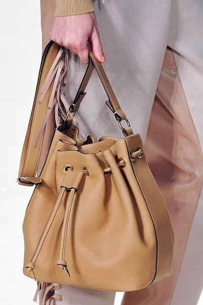 Look 26